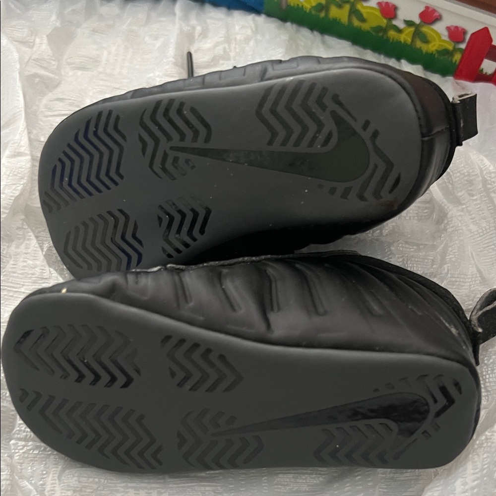 Nike Black Kids Sneakers